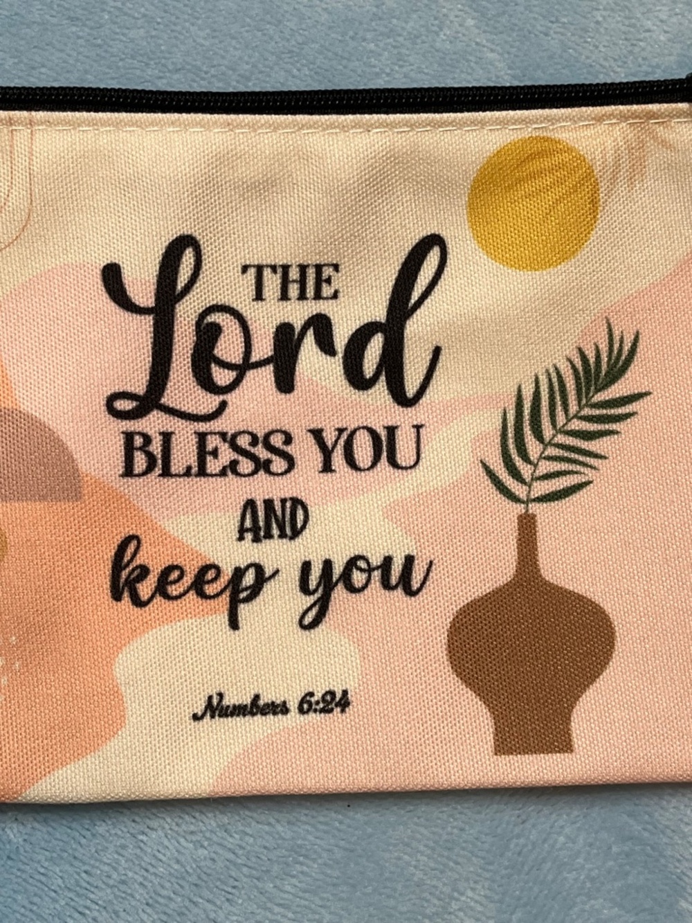 Pouch - Picture 3 of 4